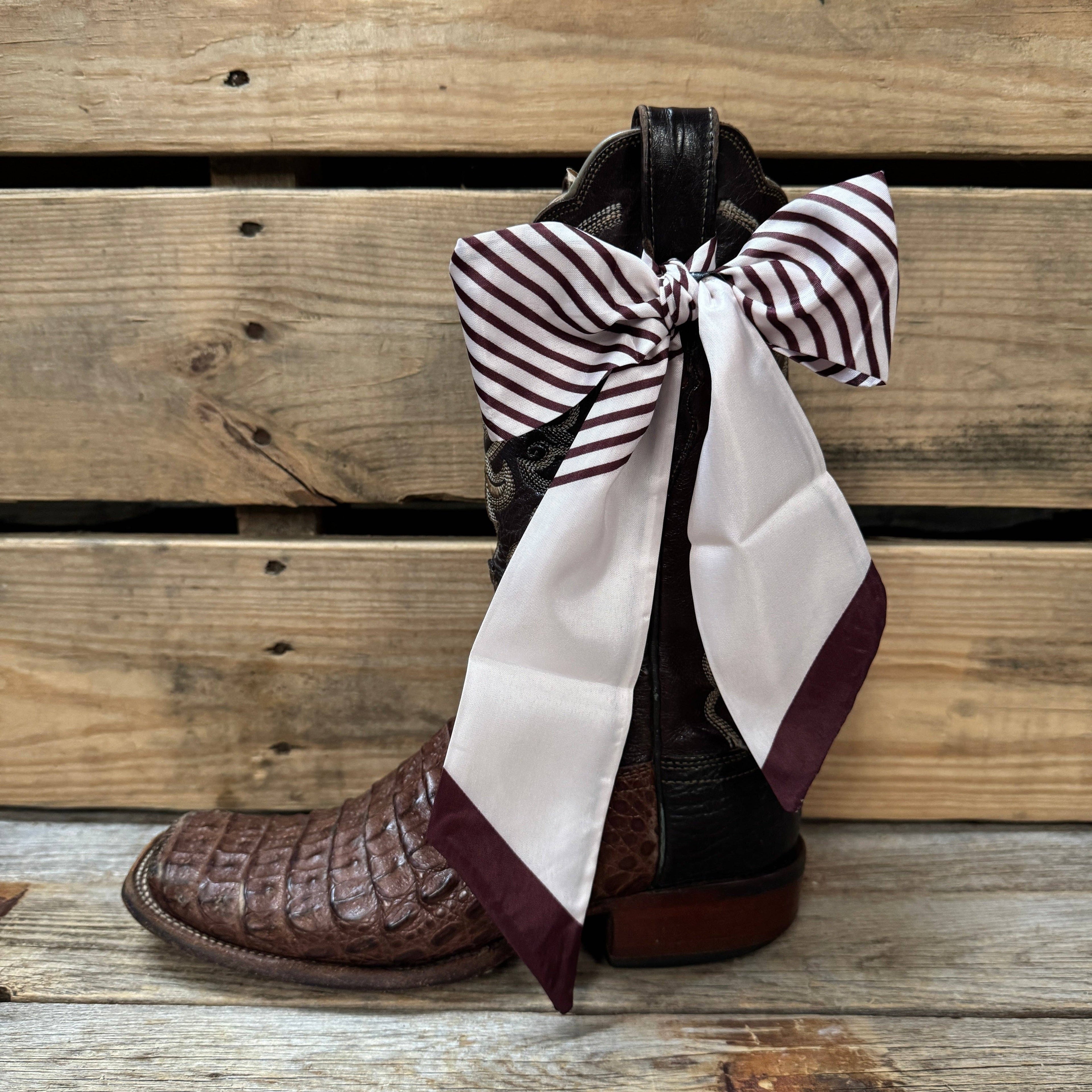 Burgundy and Cream Western Skinny Mini Wild Rag Scarf / Cowgirl Necktie